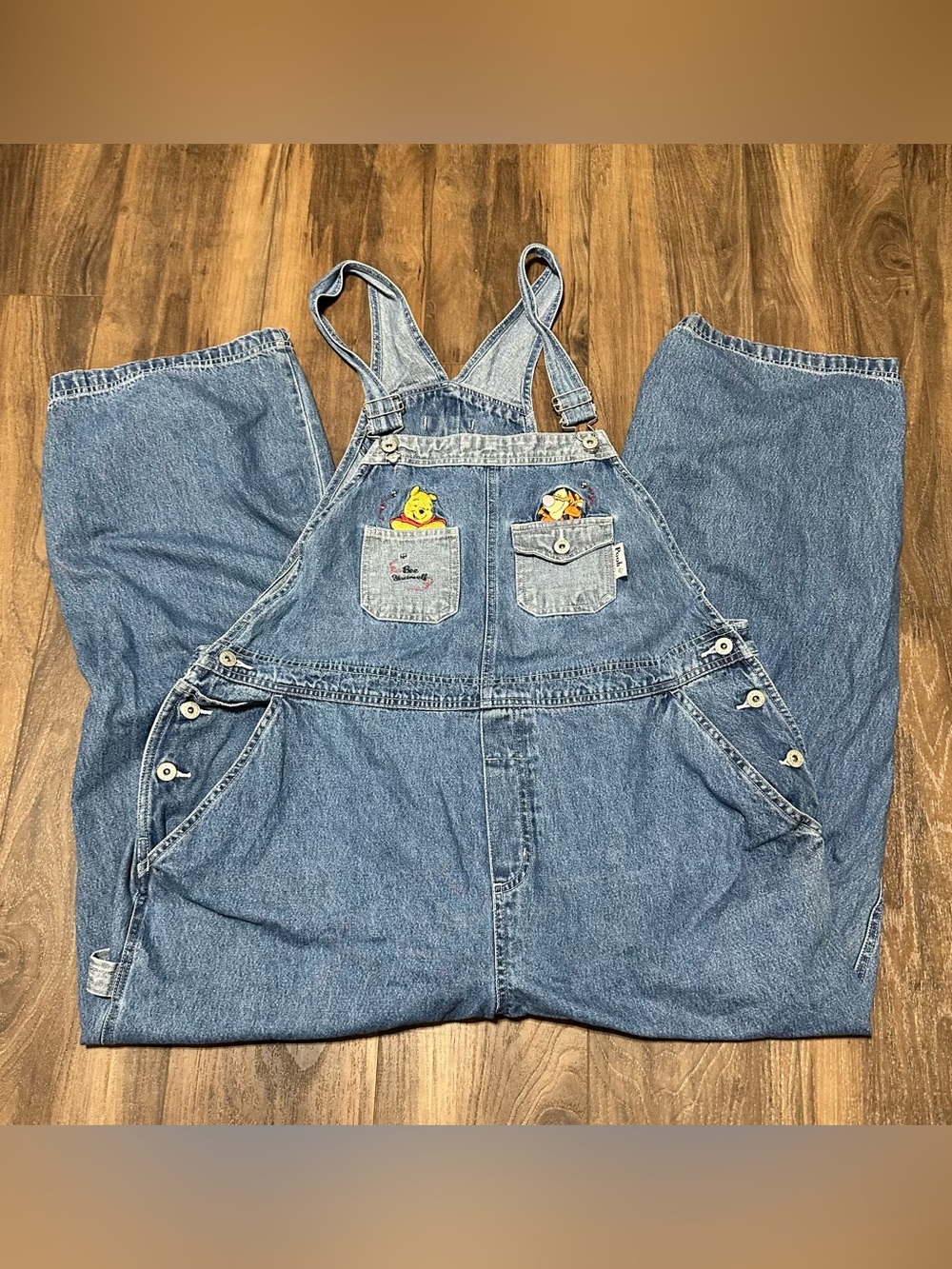 Vintage Women’s Pooh Denim Bib Overalls 20 Bee Yourself Tigger Denim Disney